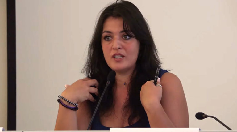 VIDEO ▶ Conferencia de Amelia Tiganus ‘La voz de las supervivientes’